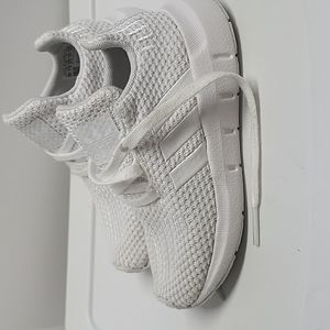 Adidas Swift Toddler Size 8 White
